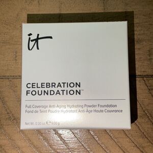 It Cosmetics Celebration Hydrating Powder Foundation Light New